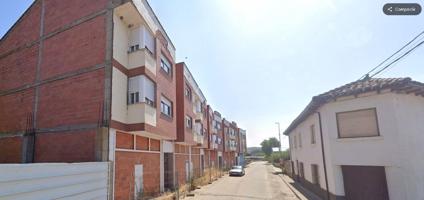 LOCALES COMERCIALES EN SANTA COLOMBA DE CURUEÑO DESDE 3.500 EUROS photo 0