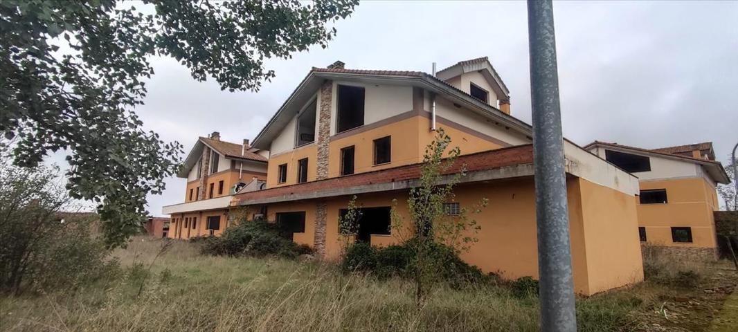 OBRA PARADA EN VILLA DE SOTO photo 0