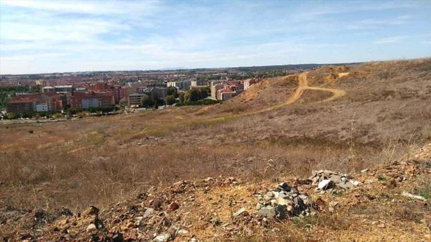 SUELO URBANIZABLE EN LEON photo 0