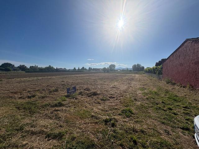 Venta de terreno urbanizable en Camponaraya photo 0