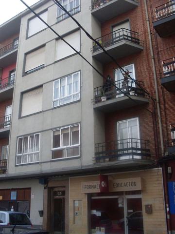 PISO EN RENTABILIDAD EN ZONA SAN CLAUDIO - LEON photo 0