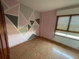 PISO PARA REFORMAR EN VALDERAS photo 0