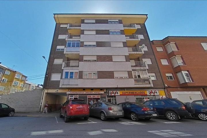 ESTUPENDO PISO EN BEMBIBRE photo 0