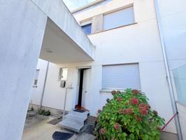 MODERNO ADOSADO EN ARGANZA photo 0