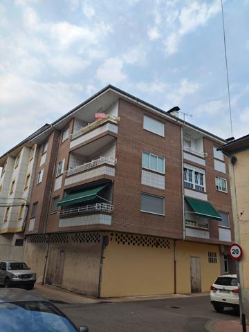 VENTA PISO CACABELOS CENTRO photo 0