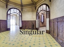 En venta la Casa Serra de Reus, un edificio residencial con estilo arquitectónico modernista photo 0