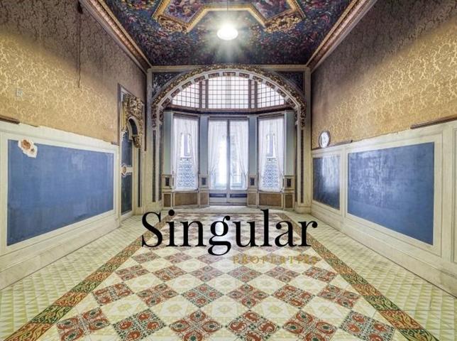En venta la Casa Serra de Reus, un edificio residencial con estilo arquitectónico modernista photo 0