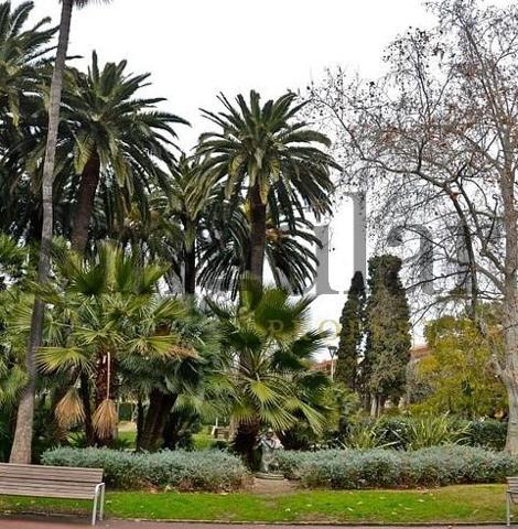 Exclusiva propiedad cerca de los Jardines de Can Castelló photo 0