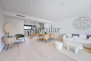 Descubre tu nuevo hogar en el cautivador Llers: Casa adosada con garaje privado photo 0
