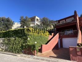 Casa adosada esquinera con jardín, piscina y vistas panorámicas al mar en Sa Riera photo 0