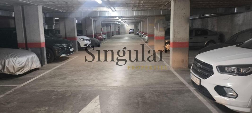 Venta de Plaza de Parking en Diagonal Mar. photo 0