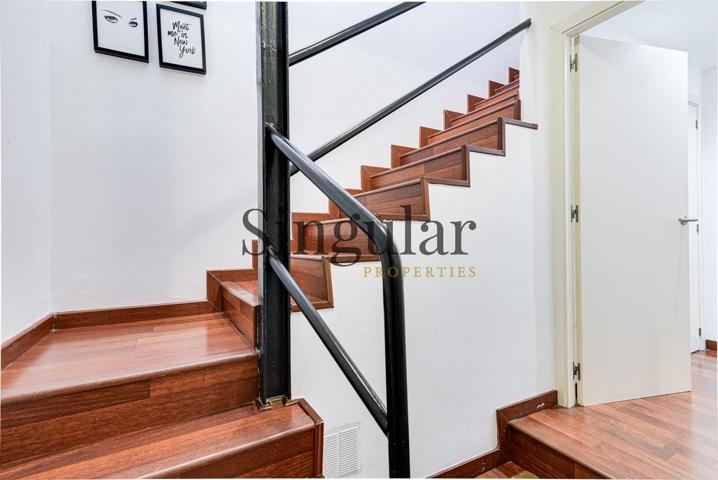 Fantastica Casa Duplex de 4 Dormitorios en Sants-Badal photo 0
