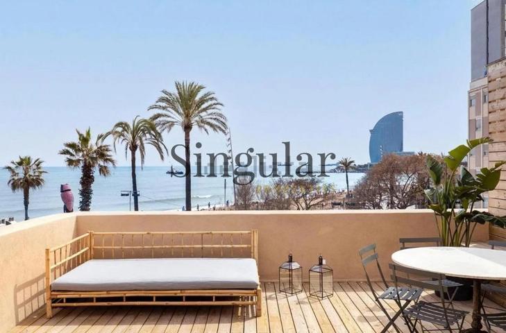 'Casa del Mar': Exclusiva Propiedad Frente al Mar con Vistas y Terraza Privada en Barcelona photo 0