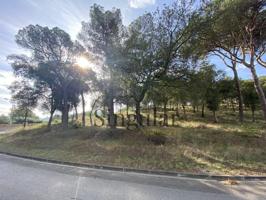 Parcela Esquinera Muy Soleada en Vilanova del Vallès photo 0