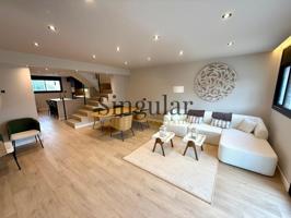 Descubre tu nuevo hogar en el cautivador Llers: Casa adosada con garaje privado photo 0
