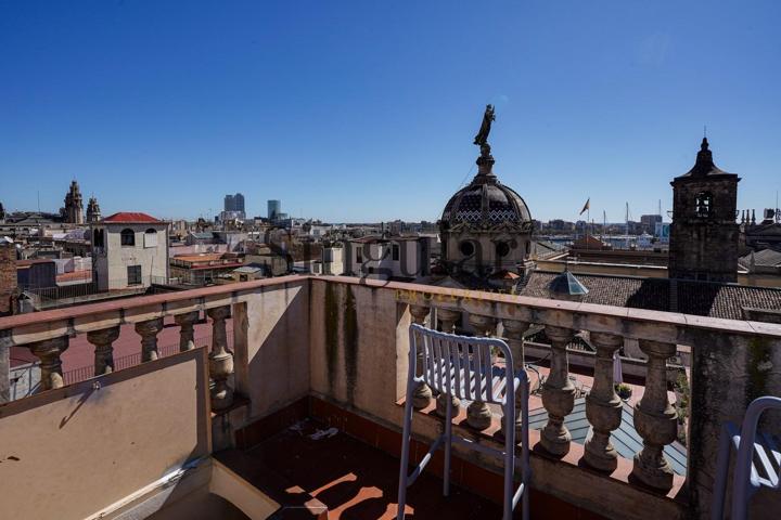 PISO EN VENTA EN CARRER AMPLE photo 0