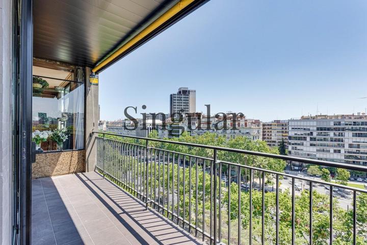 Exclusiva vivienda con vistas panorámicas zona alta de Barcelona photo 0