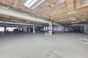 Gran local oficinas con parking zona Maternitat en Les Corts photo 0