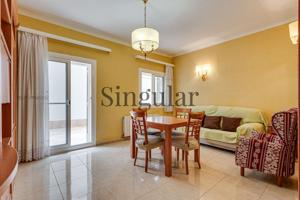 Piso en venta con terraza de 23 m² en El Guinardó, Barcelona photo 0