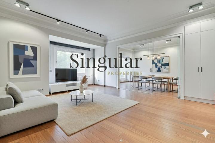 Piso con gran potencial en una de las avenidas más exclusivas de Barcelona photo 0
