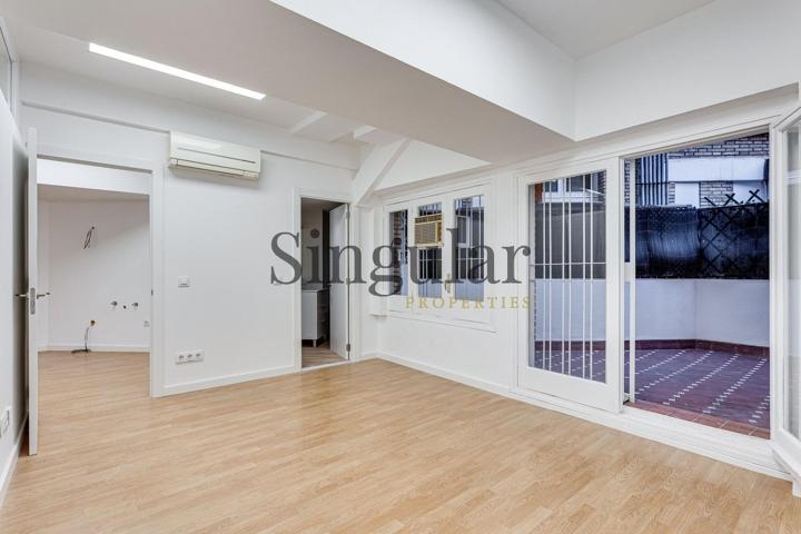 Oficina en finca de prestigio photo 0