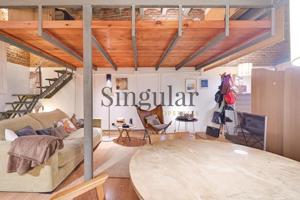 Maravilloso loft en venta en Gràcia photo 0