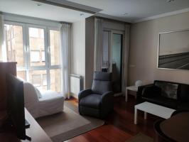 PRECIOSO APARTAMENTO EN EL CENTRO DE LA CIUDAD CON PLAZA DE GARAJE disponible a partir de diciembre photo 0