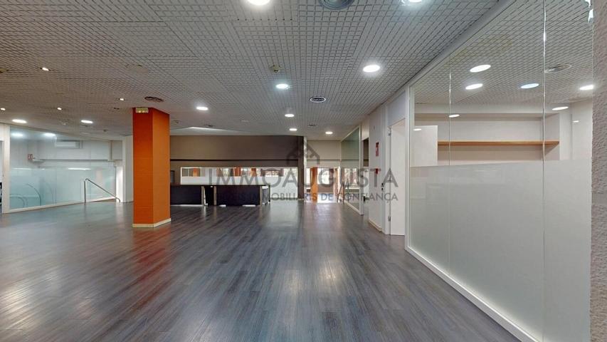 Alquiler oficina 1.196m2 C- Mallorca con 2 plazas de parking. photo 0