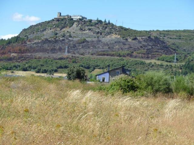 FINCA RUSTICA A LA ENTRADA DE CONGOSTO DESDE S. MIGUEL. ZONA LLANA photo 0