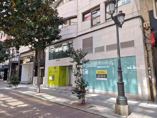 Oficina En alquiler en Centro, Ponferrada photo 0