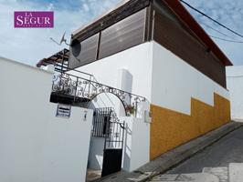 ESTUPENDA CASA INDEPENDIENTE EN BENALUP photo 0