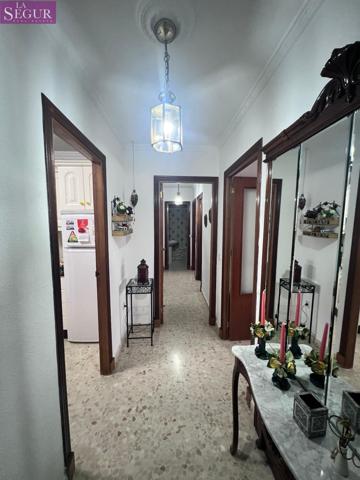 ESTUPENDO PISO EN LOS REMEDIOS photo 0