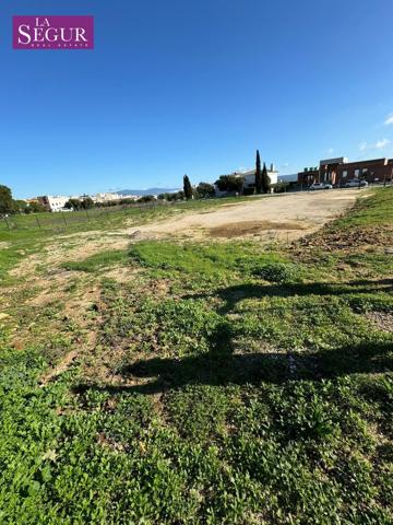 PARCELA URBANA EN BENALUP photo 0
