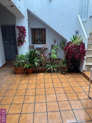 CASA EN EL CASCO ANTIGUO DE vEJER photo 0