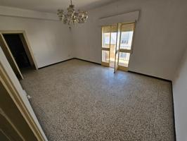 Piso en zona nueva de Vejer photo 0