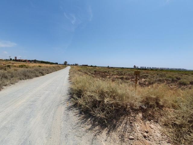 EL ALTET RUSTICA DE 19.703 M2 photo 0