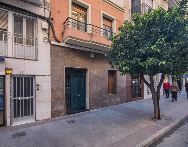 VIVIENDA UNIFAMILIAR CENTRICA photo 0