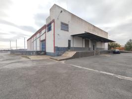 Nave Industrial en Aspe de 1.174 m2 photo 0
