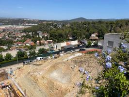 ¡Parcela urbanizable en La Colonia! photo 0