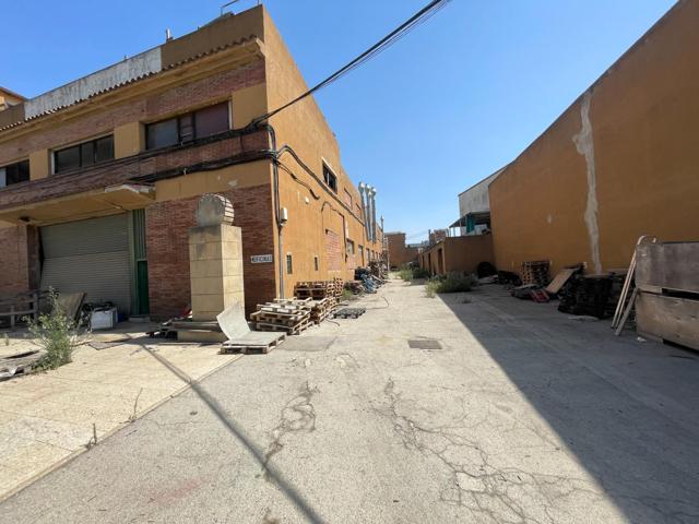 ¡Nave Industrial en Venta! 1.520m² - Oportunidad Única photo 0