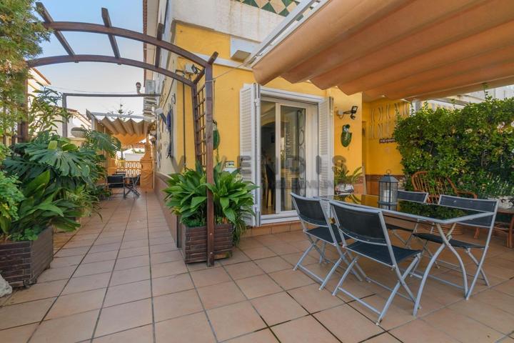 🏡 ¡Tu Paraíso en Cunit a una Calle de la Playa! 🌊🔥 photo 0