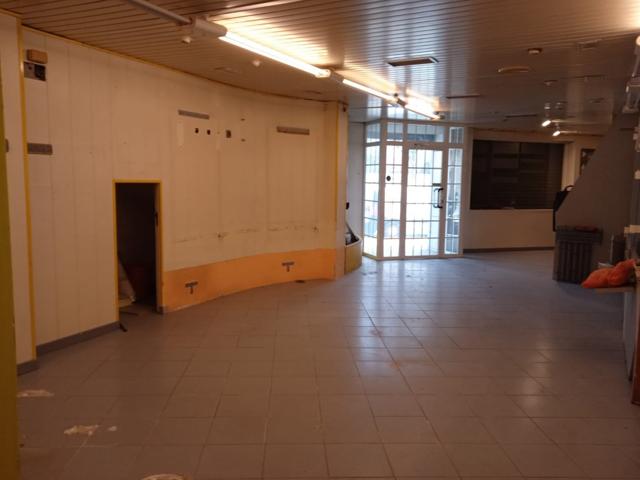 Local comercial en Sant Andreu de la Barca photo 0