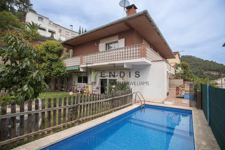 🏡 Casa con encanto en La Soleia – Tranquilidad y espacio para dos familias photo 0