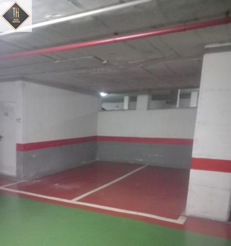 Venta garaje en la urbanización Torre Atalaya, Teatinos photo 0