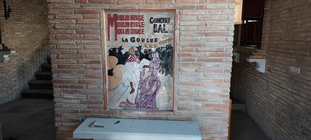 Gran Local Comercial en Cruce de El Raal photo 0
