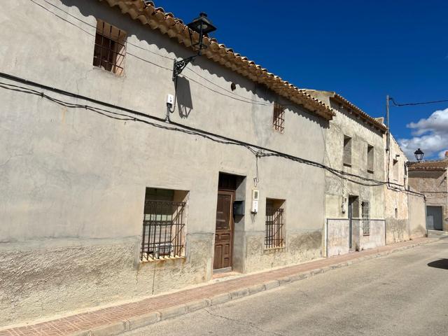 Casa de dos plantas y patio para reformar en Cañada de la leña, Abanilla photo 0