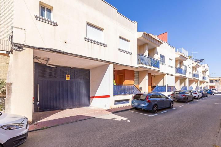 Estupendo Triplex en Santa Cruz photo 0