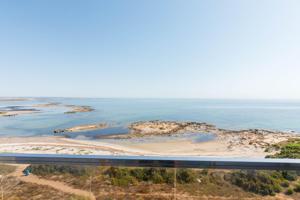 ¡Piso en primera línea de playa en La Manga del Mar Menor! photo 0