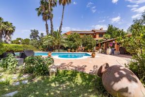CHALET EN LOS DOLORES photo 0