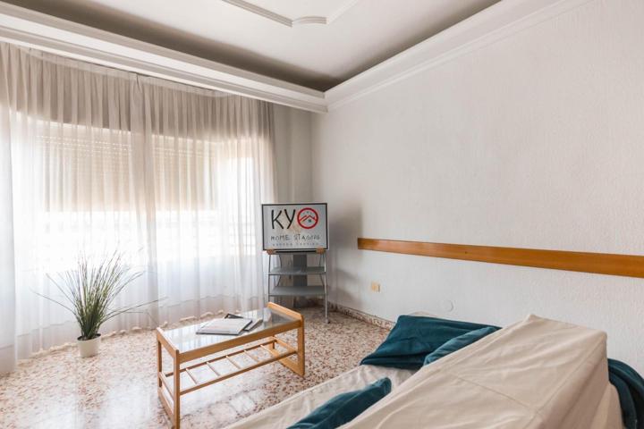 PISO EN CEUTI 4 DORMITORIOS photo 0